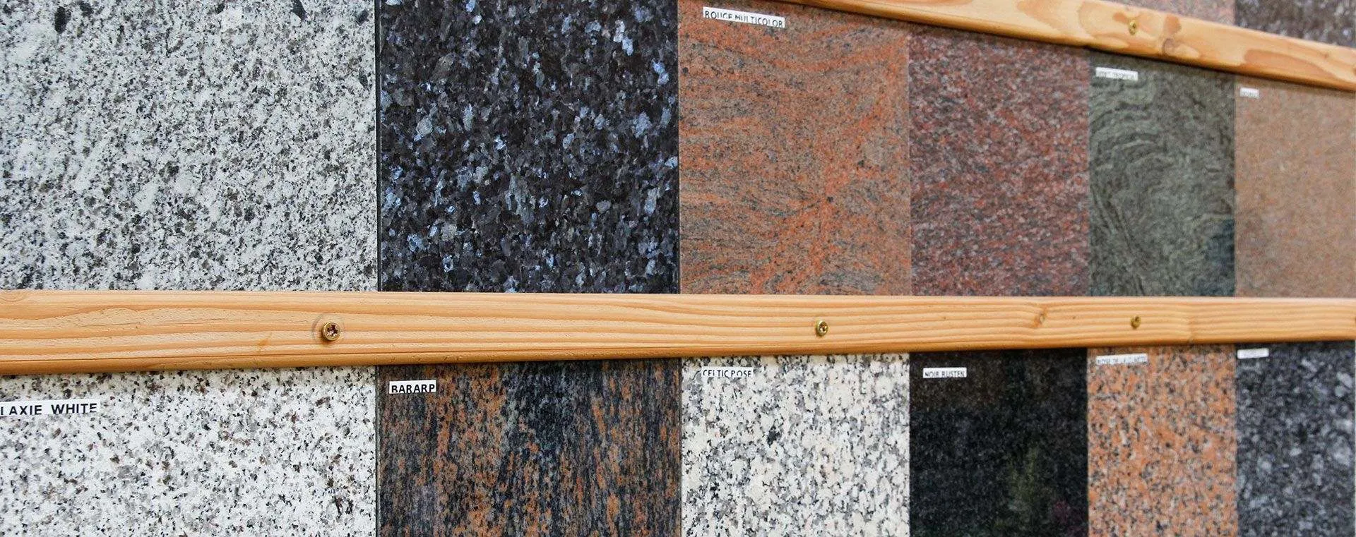 Échantillons de nuancier de granit et marbre pour la conception de monuments funéraires